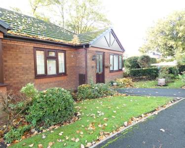 2 bedroom bungalows for sale