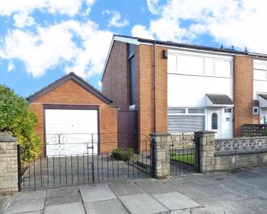 3 bedroom semi-detached  for sale