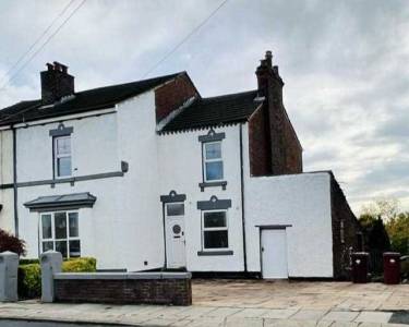 3 bedroom semi-detached  for sale