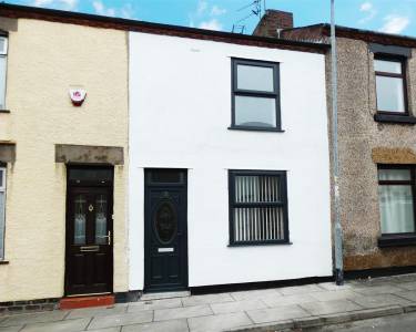 2 bedroom terraced for sale
