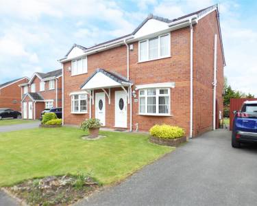 3 bedroom semi-detached  for sale