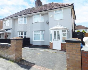 3 bedroom semi-detached  for sale